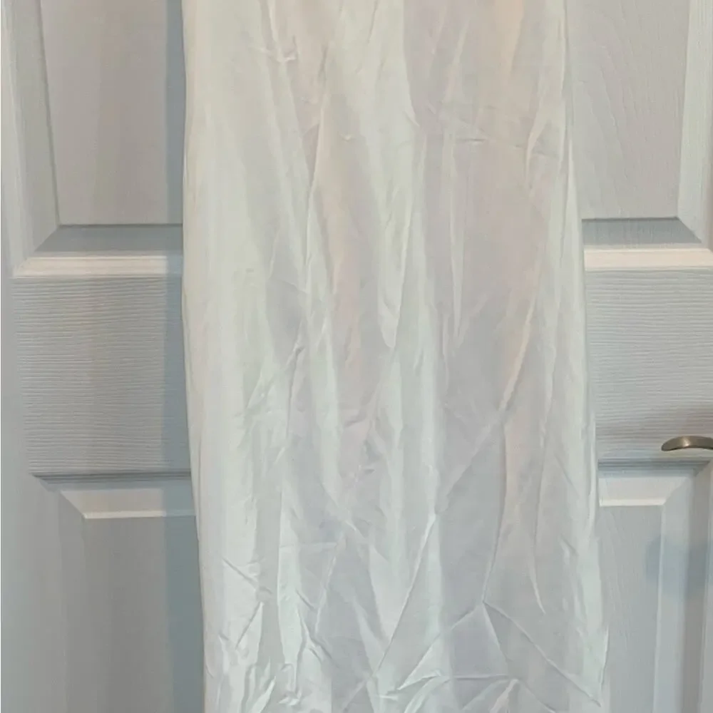 Lulus White Maxi Dress Sz L # 404 - Picture 8 of 9